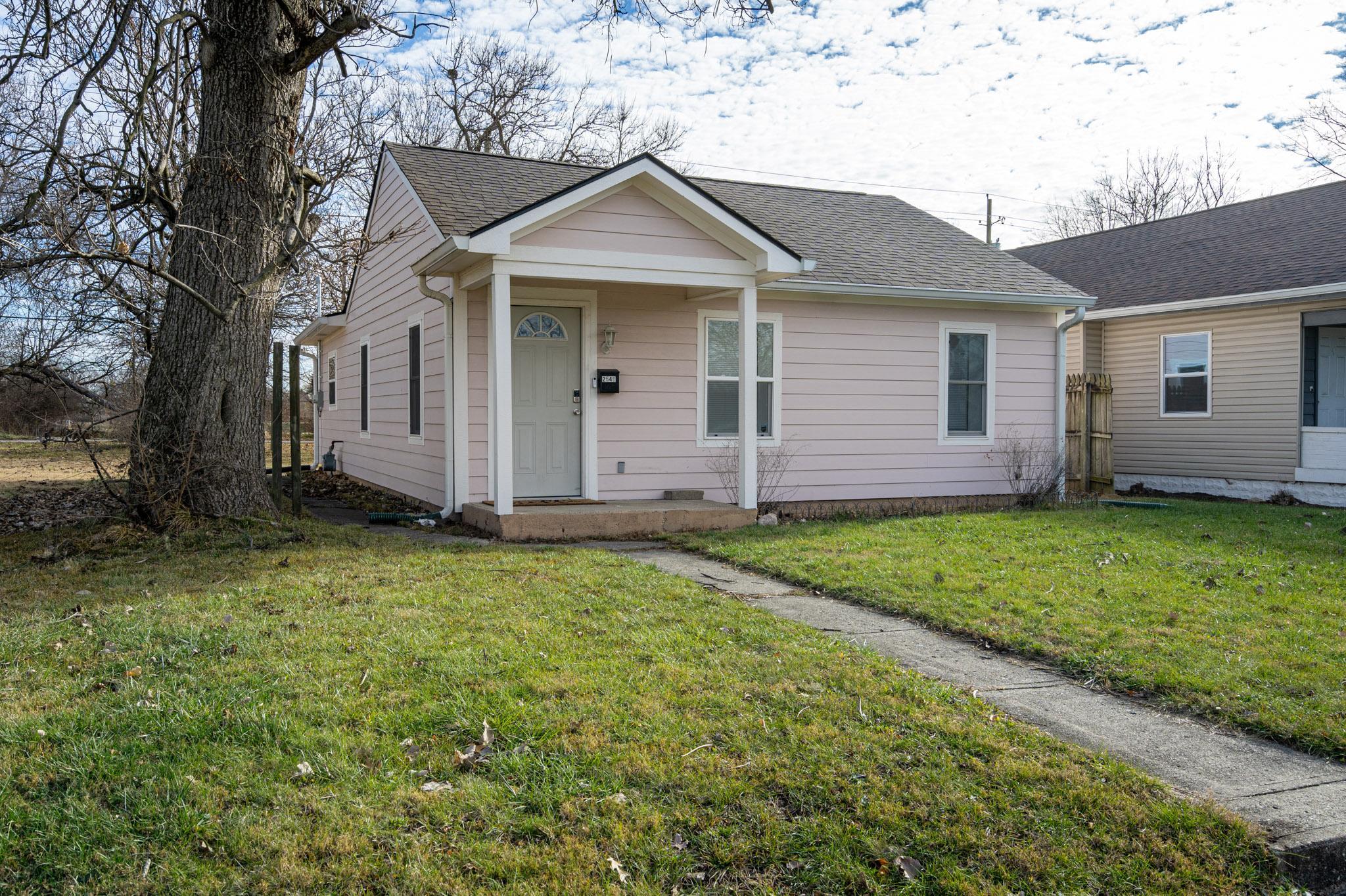 Centrally Located, 3BD Urban Oasis